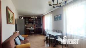 Дом 120м&sup2;, 2-этажный, участок 6 сот.  