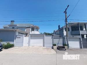 Дом 205м&sup2;, 2-этажный, участок 5 сот.  