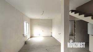 Дом 84м², 2-этажный, участок 4 сот.  