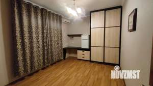 Дом 323м², 2-этажный, участок 8 сот.  