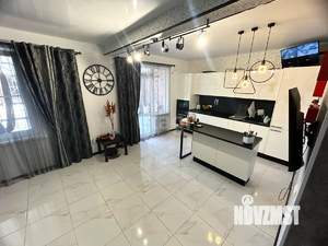 Дом 176м&sup2;, 2-этажный, участок 5 сот.  