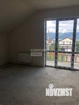 Дом 140м&sup2;, 2-этажный, участок 4 сот.  