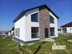 Дом 168м&sup2;, 2-этажный, участок 5 сот.  