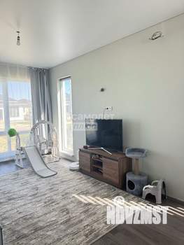 Дом 140м², 2-этажный, участок 6 сот.  