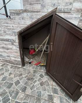 Дом 440м², 3-этажный, участок 4 сот.  