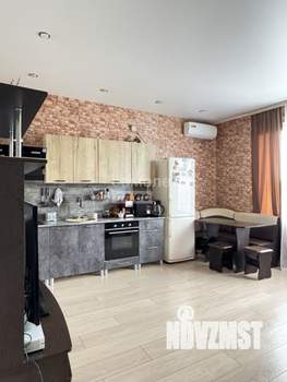 Дом 160м², 2-этажный, участок 8 сот.  