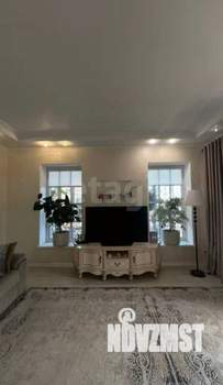 Дом 138м&sup2;, 2-этажный, участок 6 сот.  