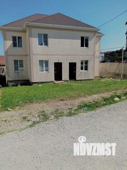 Таунхаус 240м&sup2;, 2-этажный, участок 4 сот.  