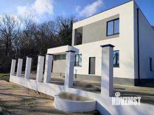 Дом 170м&sup2;, 2-этажный, участок 4 сот.  