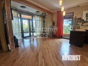 Дом 102м&sup2;, 1-этажный, участок 8 сот.  