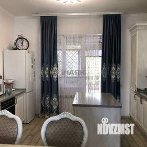 Дом 123м&sup2;, 2-этажный, участок 7 сот.  