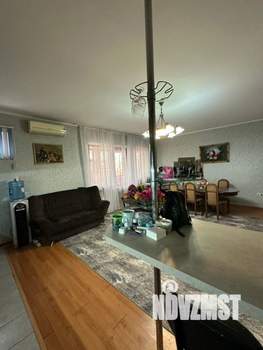 Дом 307м², 3-этажный, участок 7 сот.  