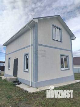 Дом 100м&sup2;, 2-этажный, участок 3 сот.  