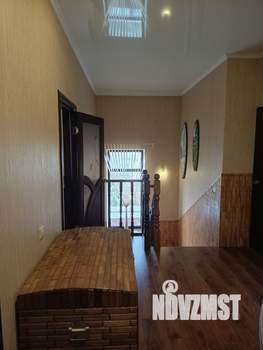 Дом 201м&sup2;, 2-этажный, участок 10 сот.  