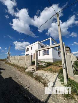 Дом 245м&sup2;, 2-этажный, участок 6 сот.  