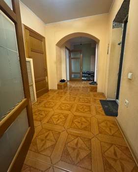 Дом 145м&sup2;, 2-этажный, участок 6 сот.  