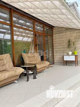 Дом 183м&sup2;, 2-этажный, участок 15 сот.  