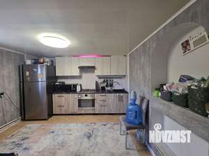 Дом 270м&sup2;, 3-этажный, участок 12 сот.  