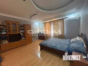 Дом 136м&sup2;, 2-этажный, участок 4 сот.  