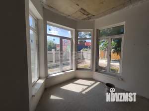 Дом 150м&sup2;, 2-этажный, участок 3 сот.  