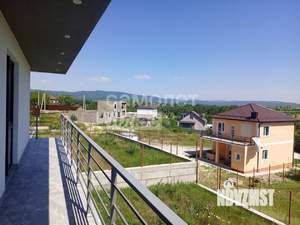 Дом 194м², 2-этажный, участок 6 сот.  