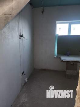 Дом 104м&sup2;, 2-этажный, участок 4 сот.  