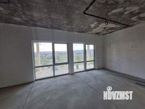 Дом 110м&sup2;, 2-этажный, участок 4 сот.  