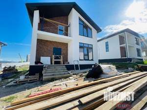 Дом 140м&sup2;, 2-этажный, участок 3 сот.  