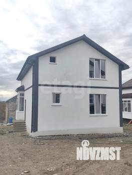 Дом 140м&sup2;, 2-этажный, участок 4 сот.  