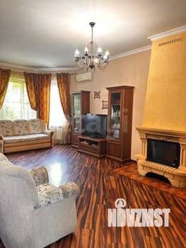 Дом 233м&sup2;, 2-этажный, участок 14 сот.  