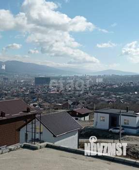 Дом 180м&sup2;, 2-этажный, участок 8 сот.  