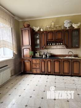 Дом 153м&sup2;, 2-этажный, участок 7 сот.  