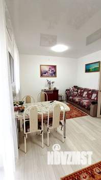 Дом 130м&sup2;, 2-этажный, участок 5 сот.  