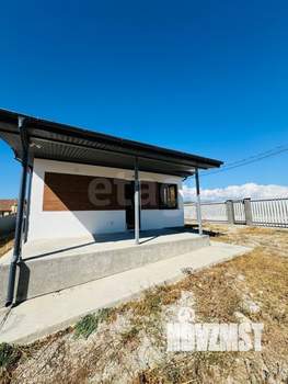 Дом 110м&sup2;, 1-этажный, участок 5 сот.  