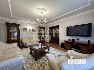 Дом 257м², 3-этажный, участок 21 сот.  