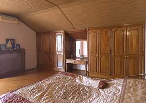 Дом 222м&sup2;, 2-этажный, участок 9 сот.  