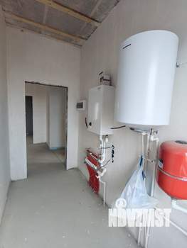 Дом 90м&sup2;, 2-этажный, участок 4 сот.  