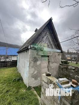 Дом 22м&sup2;, 2-этажный, участок 6 сот.  