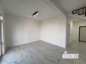 Дом 83м&sup2;, 2-этажный, участок 5 сот.  