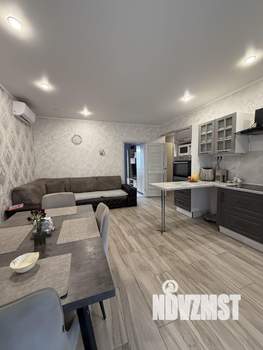 Дом 130м&sup2;, 2-этажный, участок 6 сот.  