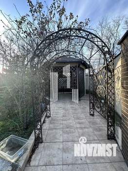 Дом 677м&sup2;, 3-этажный, участок 8 сот.  