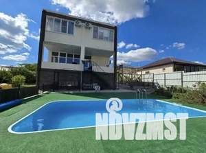 Дом 199м&sup2;, 2-этажный, участок 8 сот.  