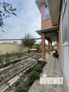 Дом 236м&sup2;, 2-этажный, участок 8 сот.  