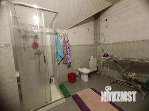 Дом 222м&sup2;, 2-этажный, участок 9 сот.  