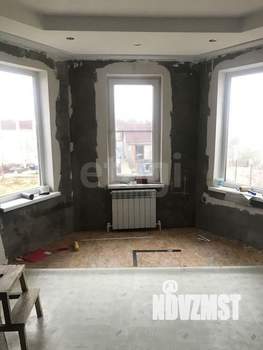 Дом 383м&sup2;, 3-этажный, участок 10 сот.  