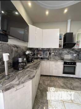 Дом 160м², 2-этажный, участок 6 сот.  