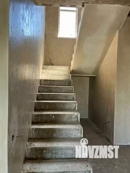 Дом 180м², 2-этажный, участок 5 сот.  