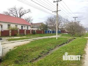 Дом 130м&sup2;, 1-этажный, участок 10 сот.  