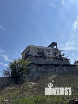 Коттедж 444м&sup2;, 3-этажный, участок 6 сот.  