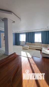 Дом 142м&sup2;, 1-этажный, участок 10 сот.  